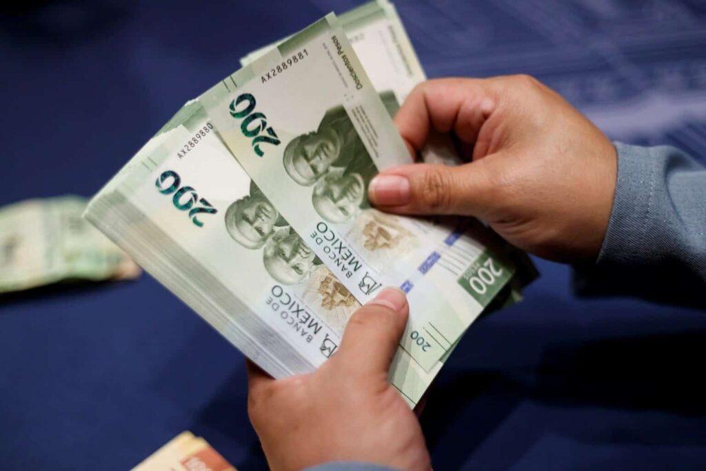 Inversión en México cayó 6.7% en enero; hila 6 meses de caídas ante incertidumbre