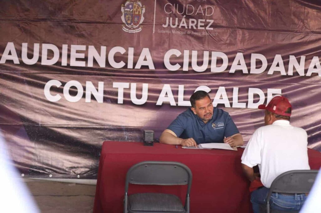 Atiende alcalde a vecinos de la colonia Zaragoza