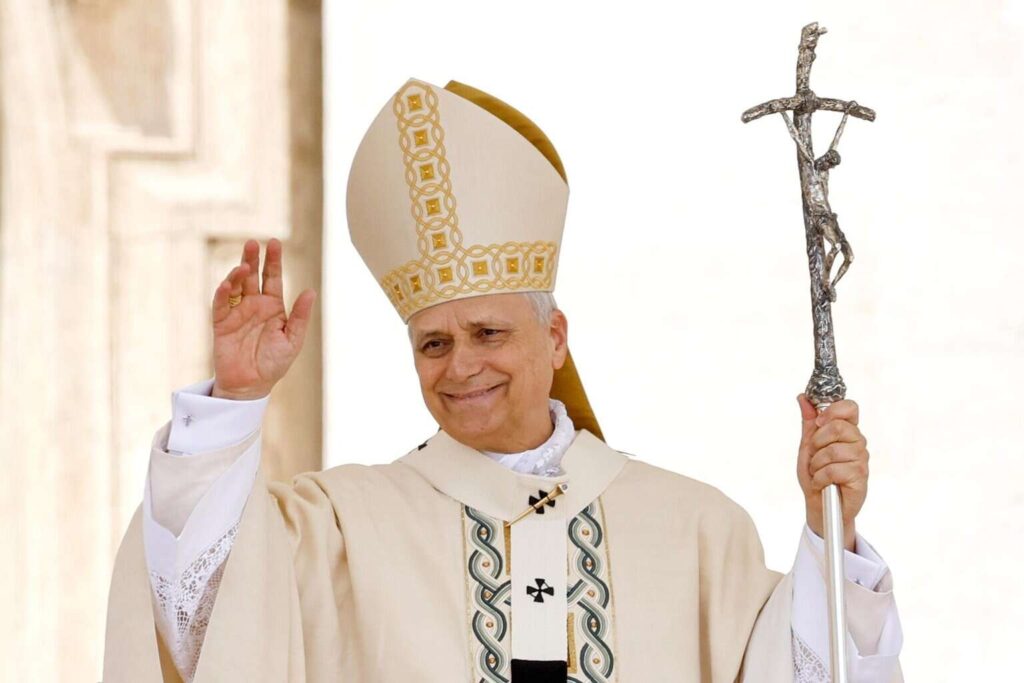 Papa León XIV recibe la carta invitación de Claudia Sheinbaum para visitar México