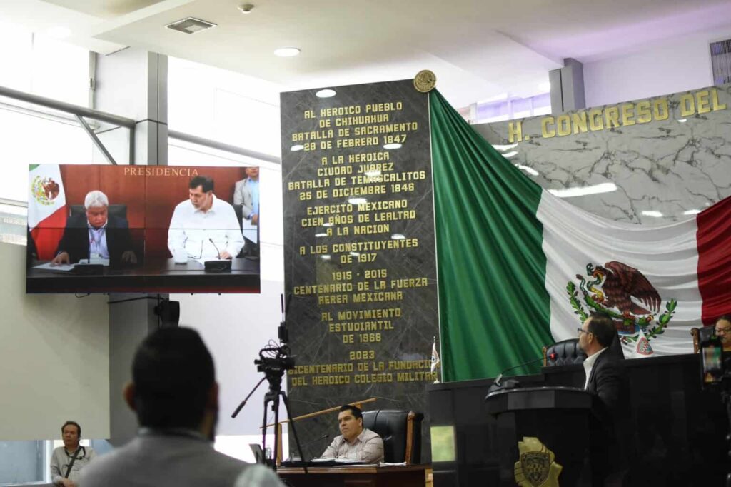 Jorge Soto increpa a Noroña en el Congreso