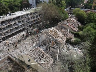 Evacua SRE a 183 mexicanos de zona de conflicto en Medio Oriente; embajadas continúan apoyo a connacionales