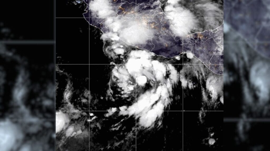 Se forma la depresión tropical Seis-E; podría evolucionar al huracán ‘Flossie’