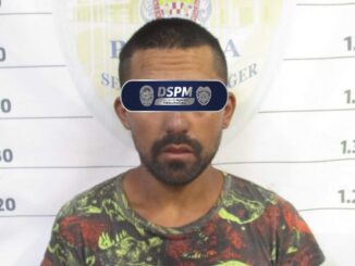 Tras persecución asegura Policía Municipal a un hombre por posesión de vehículo con reporte de robo