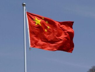 China insta a sus ciudadanos a abandonar Israel por vía terrestre «lo antes posible»