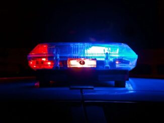 Sujetos intentan sacar a hombre bajo custodia policial del Hospital Balbuena, en CDMX