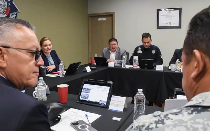 Establecen mesa de diálogo interinstitucional para atender la privación de la libertad en Juárez